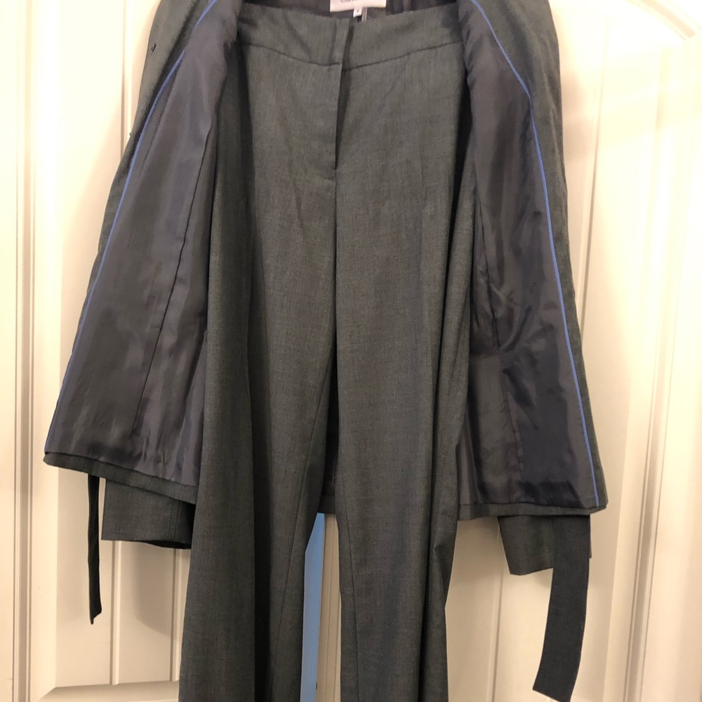 Calvin Klein- pants suit